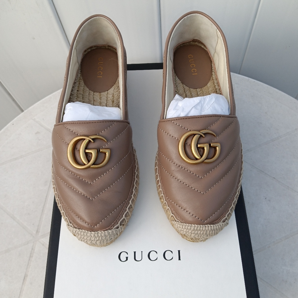 NEW GUCCI DOUBLE GG LOGO ESPADRILLES MARMONT MATELASSE LEATHER SZ 35 - Picture 1 of 14